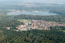 Seltz dans le département Bas Rhin, France vu d'un drone