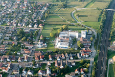 Vue aérienne de Klocke Pharma à le quartier Urloffen in Appenweier dans le département Bade-Wurtemberg, Allemagne