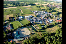 Quartier Billigheim in Billigheim-Ingenheim dans le département Rhénanie-Palatinat, Allemagne vue du ciel